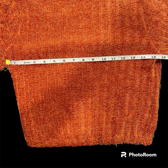ALTARD STATE fuzzy cropped sweater - Picture 5 of 9